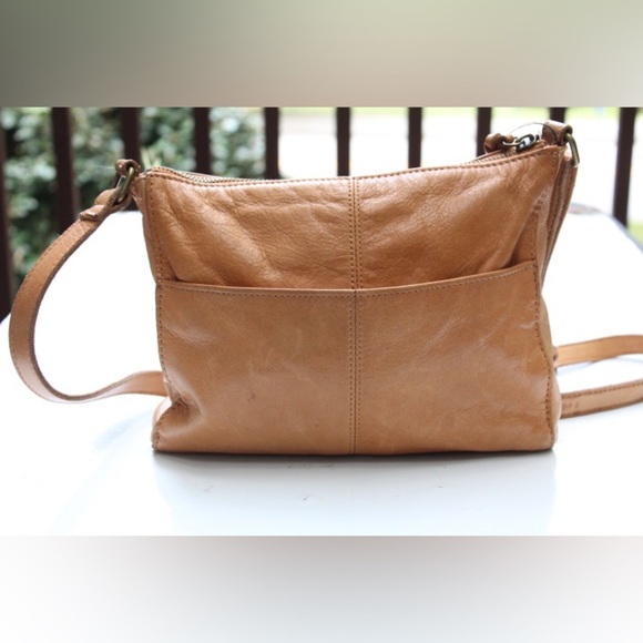 Margot leather cross body bag - Picture 11 of 13